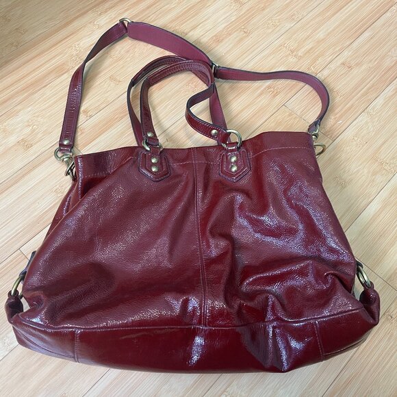 Coach Ashley patent shoulder bag - Picture 2 of 5